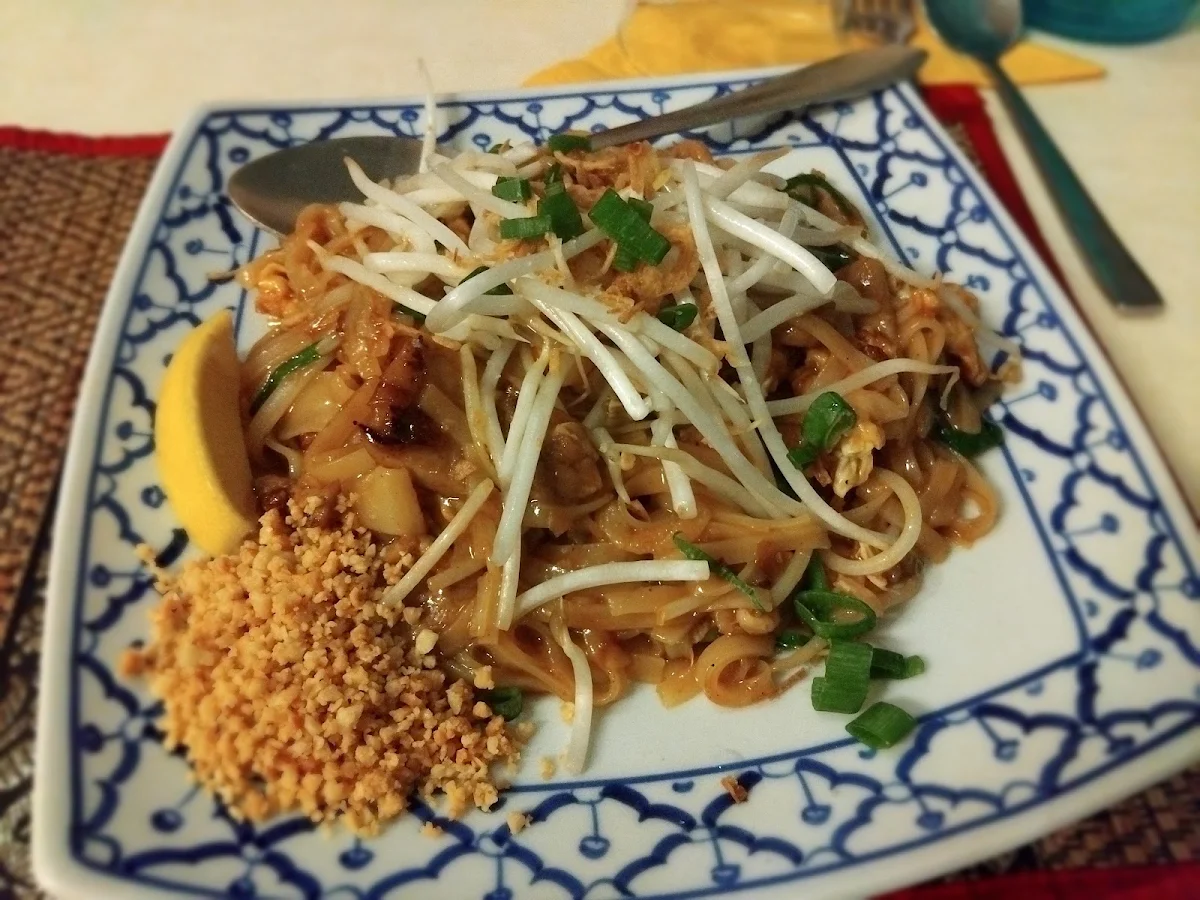 Highlights, Yai’s Thai Takeaway & Cafe
