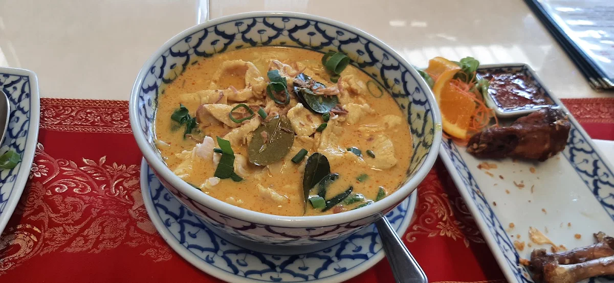Laksa, Yai’s Thai Takeaway & Cafe