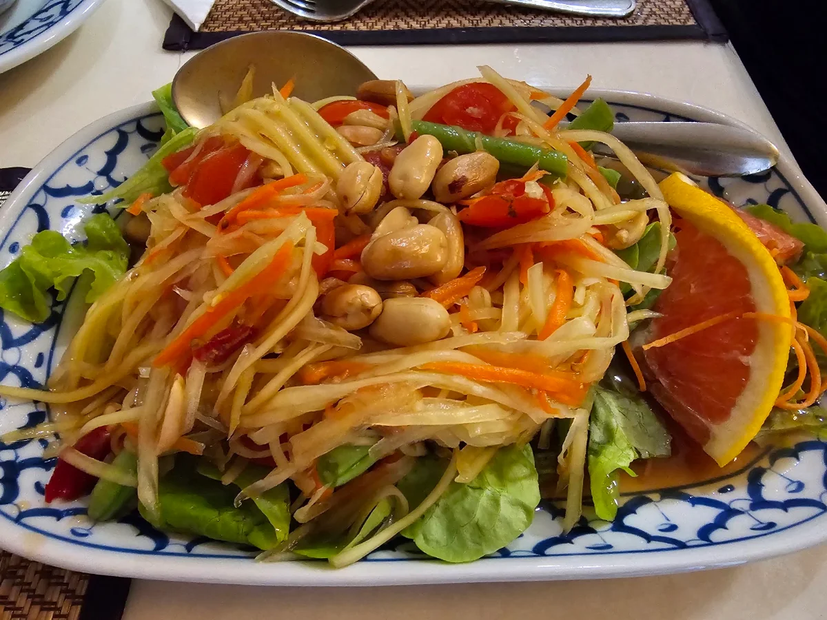 Som Tum Papaya Salad, Yai’s Thai Takeaway & Cafe