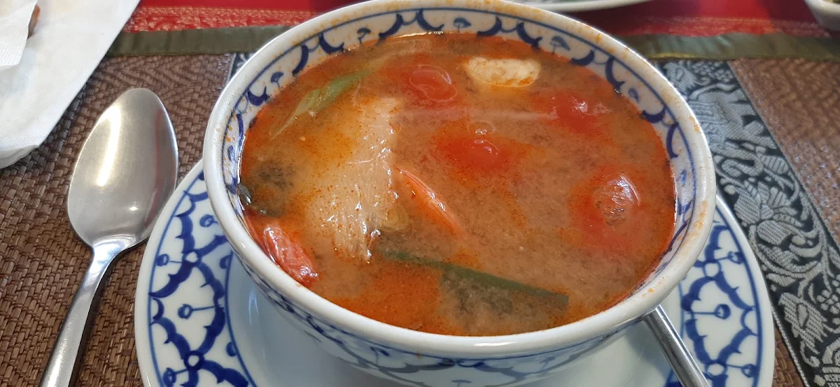 Tom Yum Soup, Yai’s Thai Takeaway & Cafe