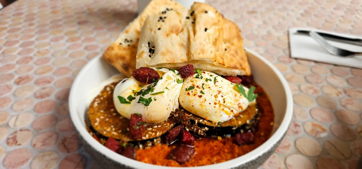 Chilli Eggs, Glaçage