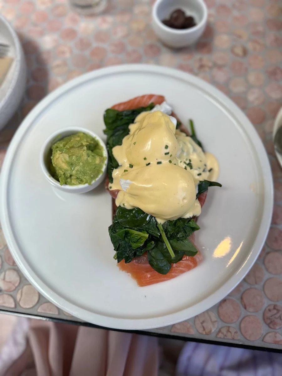 Eggs Benedict, Glaçage