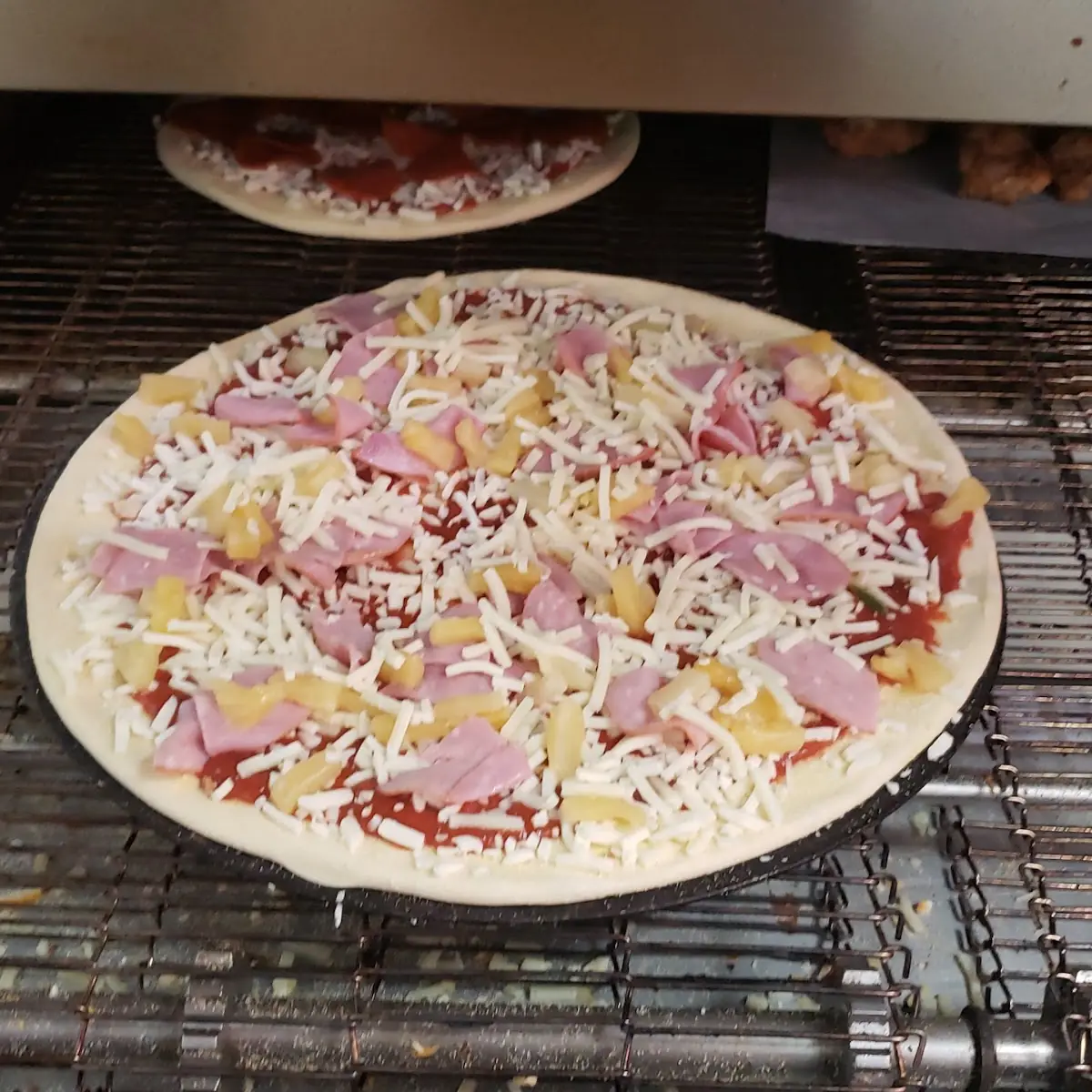 Honolulu Hawaiian Pizza