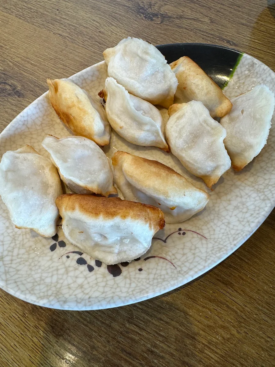 Chicken and Prawn Dumplings, Dumpling King