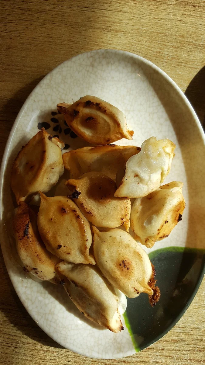 Fried Dumpling, Dumpling King