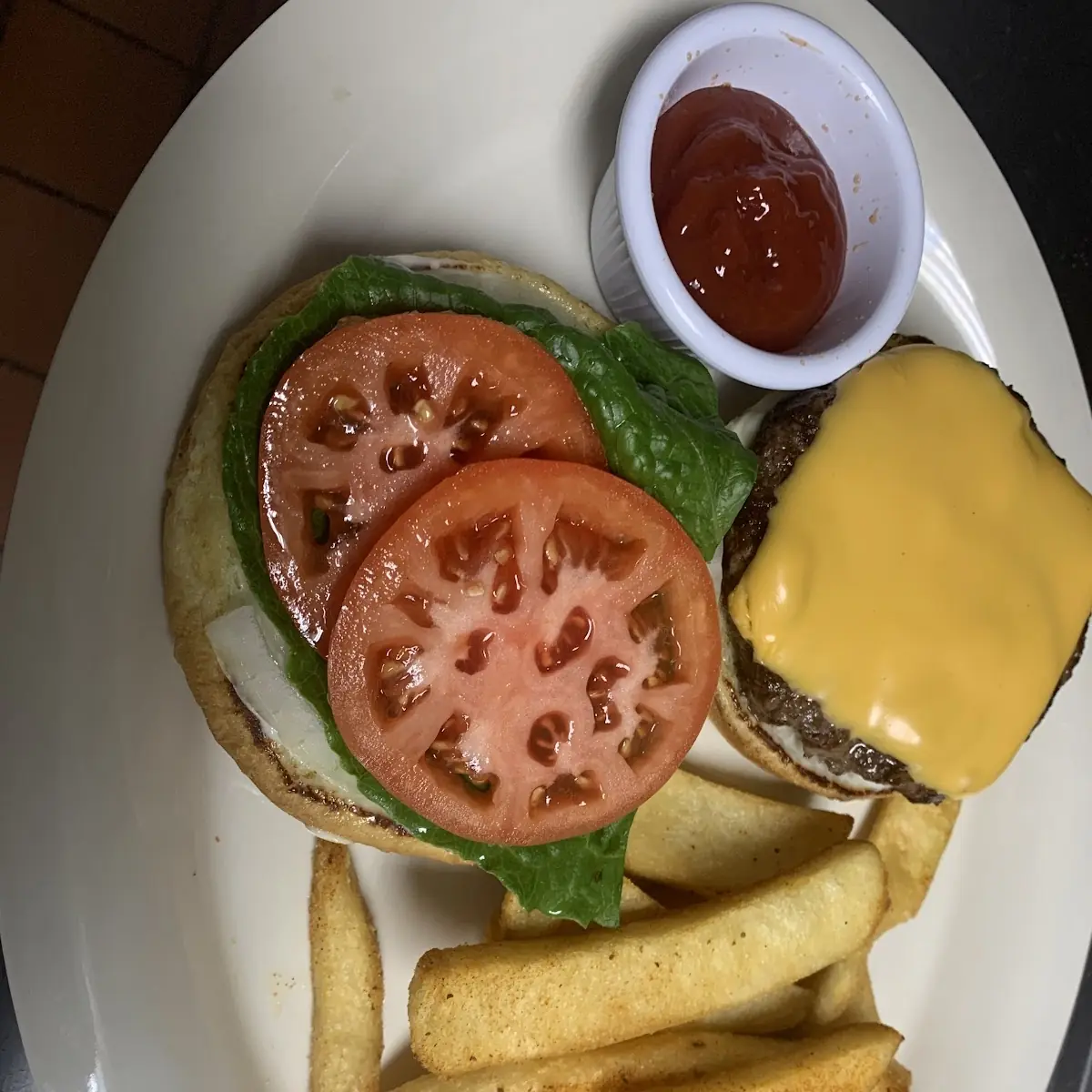 Kids Cheeseburger
