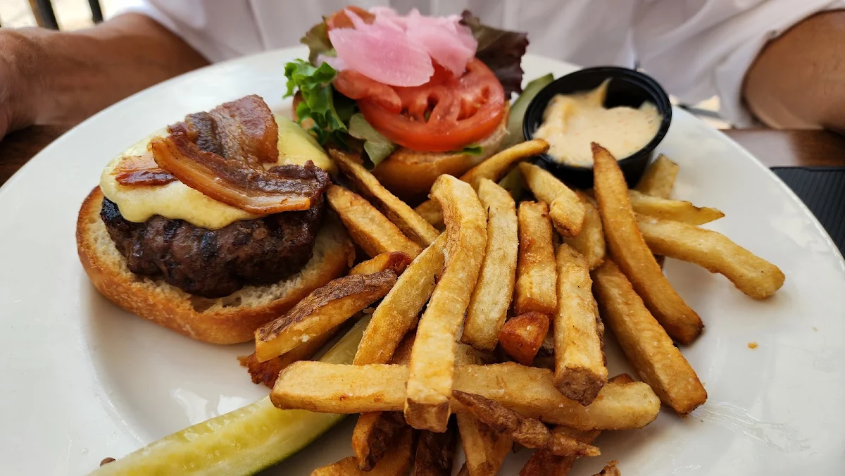 Mercer Classic Burger, Mercer Kitchen | Beer Hall