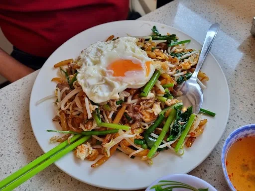 Highlights, Battambang Restaurant II