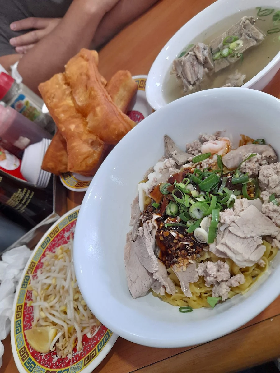 Phnom Penh Egg Noodles Dry, Battambang Restaurant II