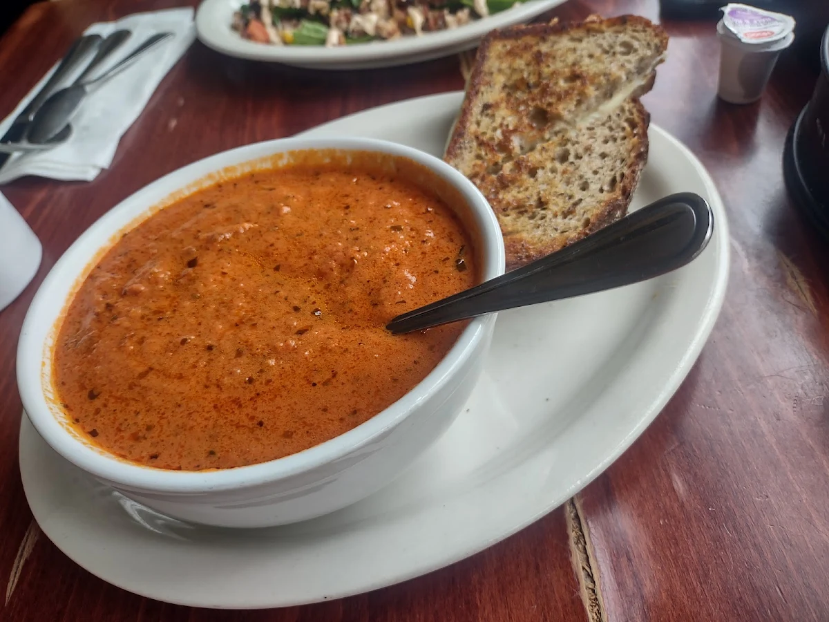 Grilled Cheese with Tomato Basil Soup