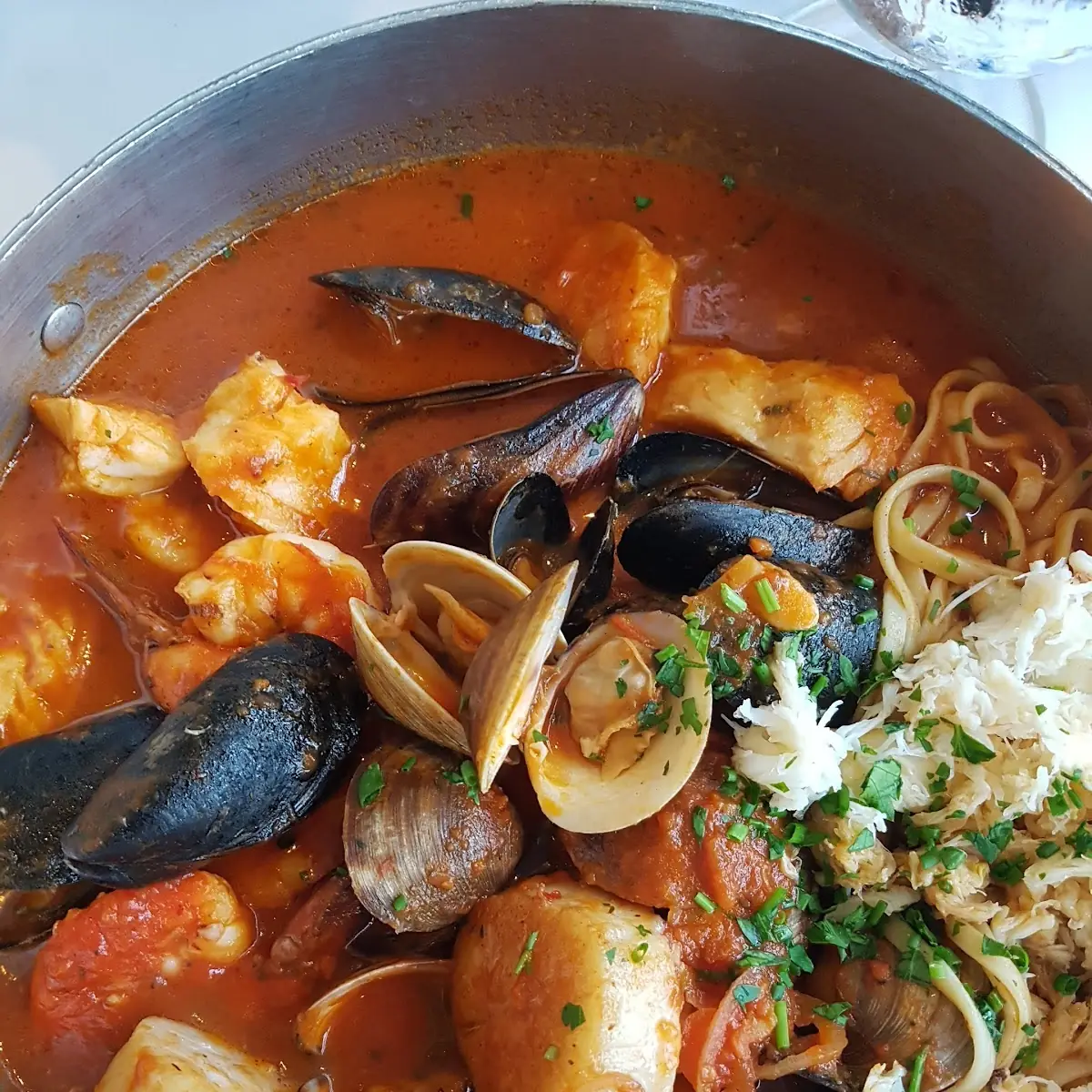 Oregon Dungeness Crab Cioppino