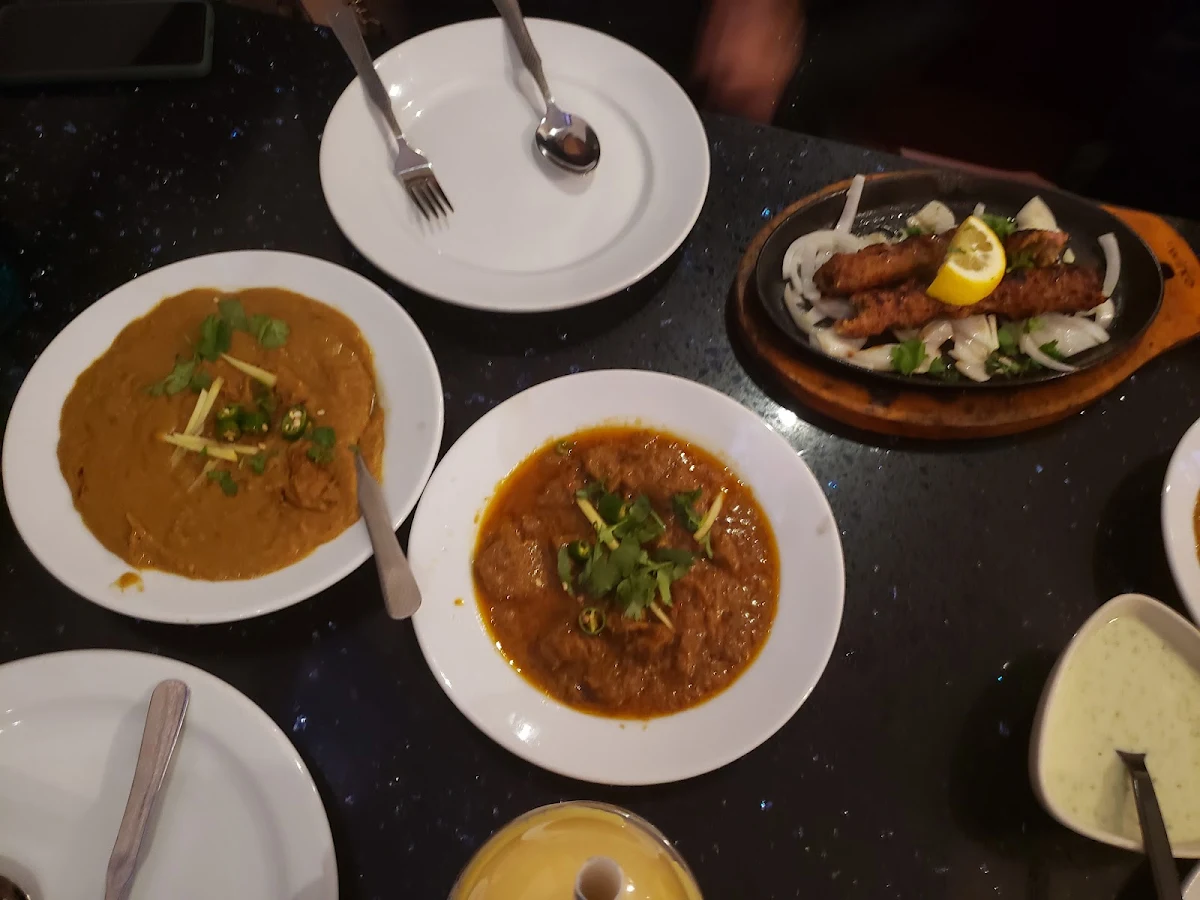 Haleem Mutton, Fatima Karahi Restaurant & Banquet Hall
