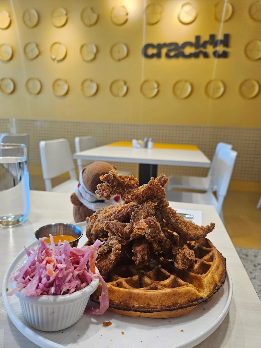 Chicken & Waffle, Crack'd Brunch