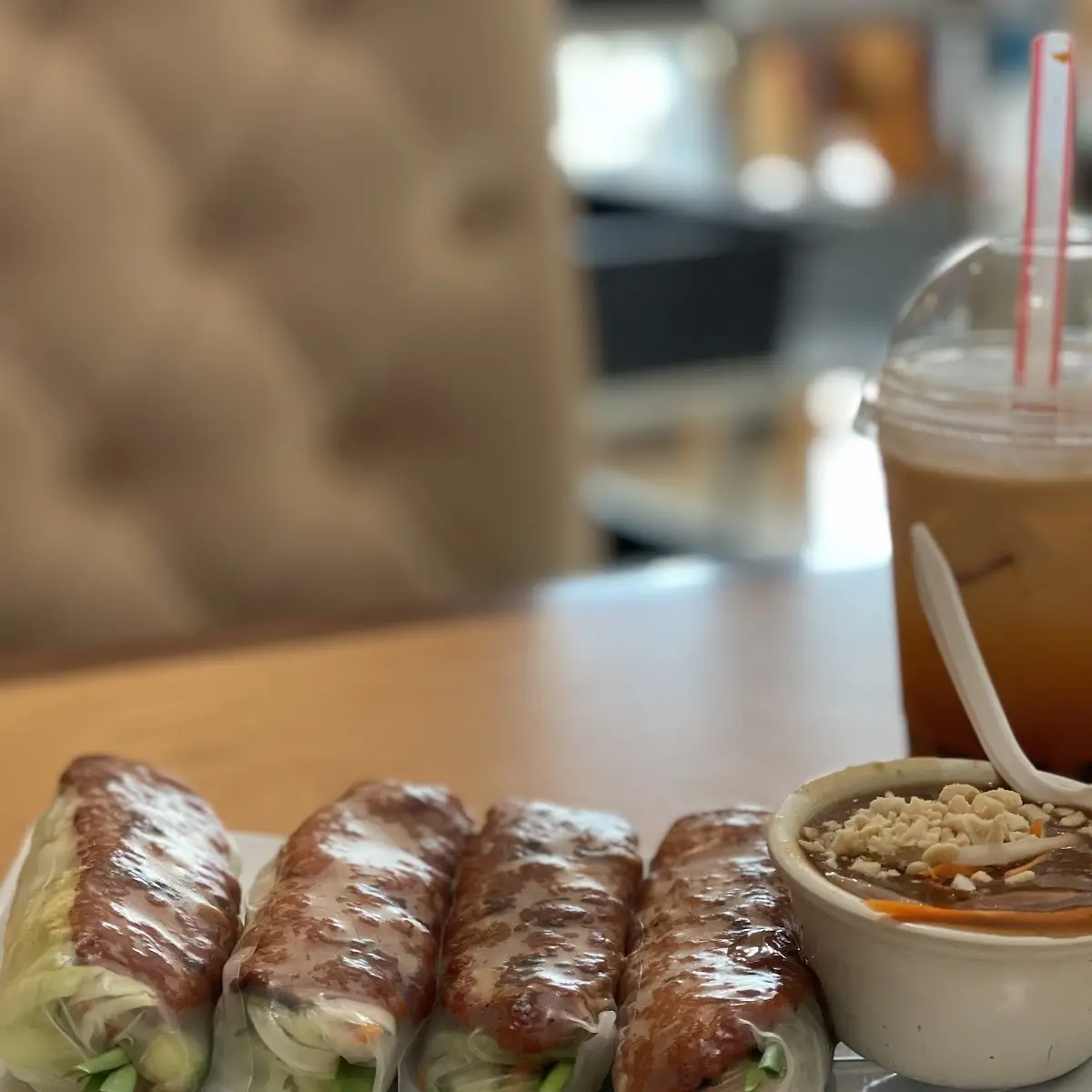 Nem Cuốn Charbroiled Pork Rolls