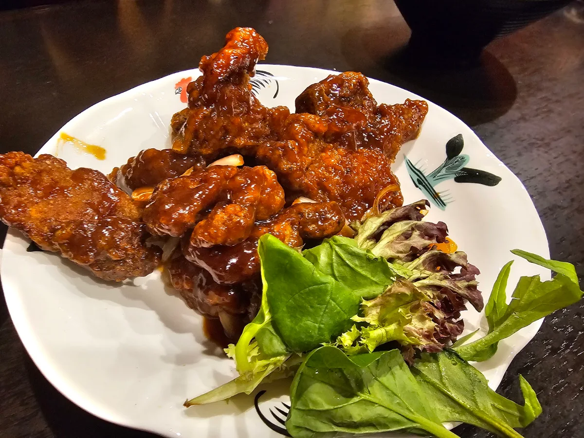 Marmite Chicken, O'Town