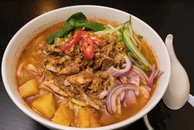 Penang Assm Laksa, O'Town