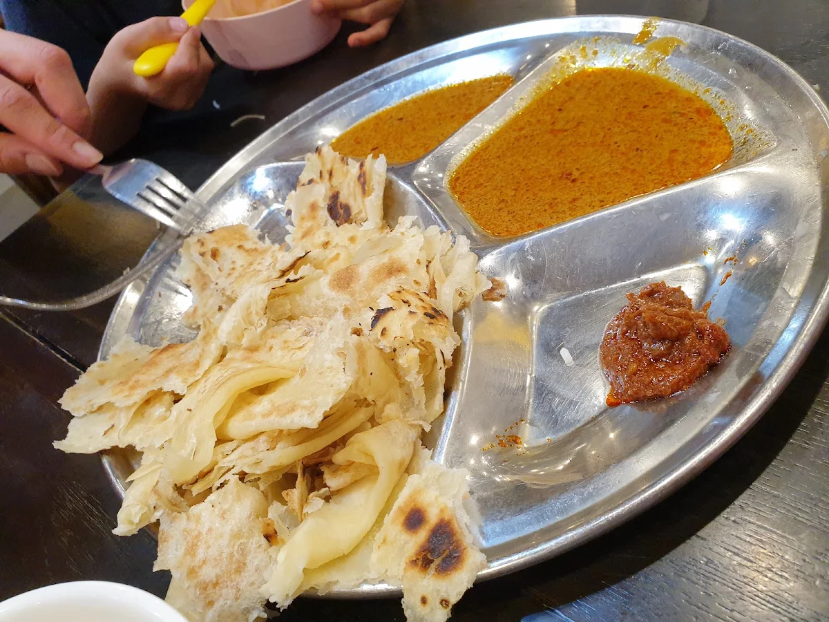 Roti Canai with Beef Rendang, O'Town
