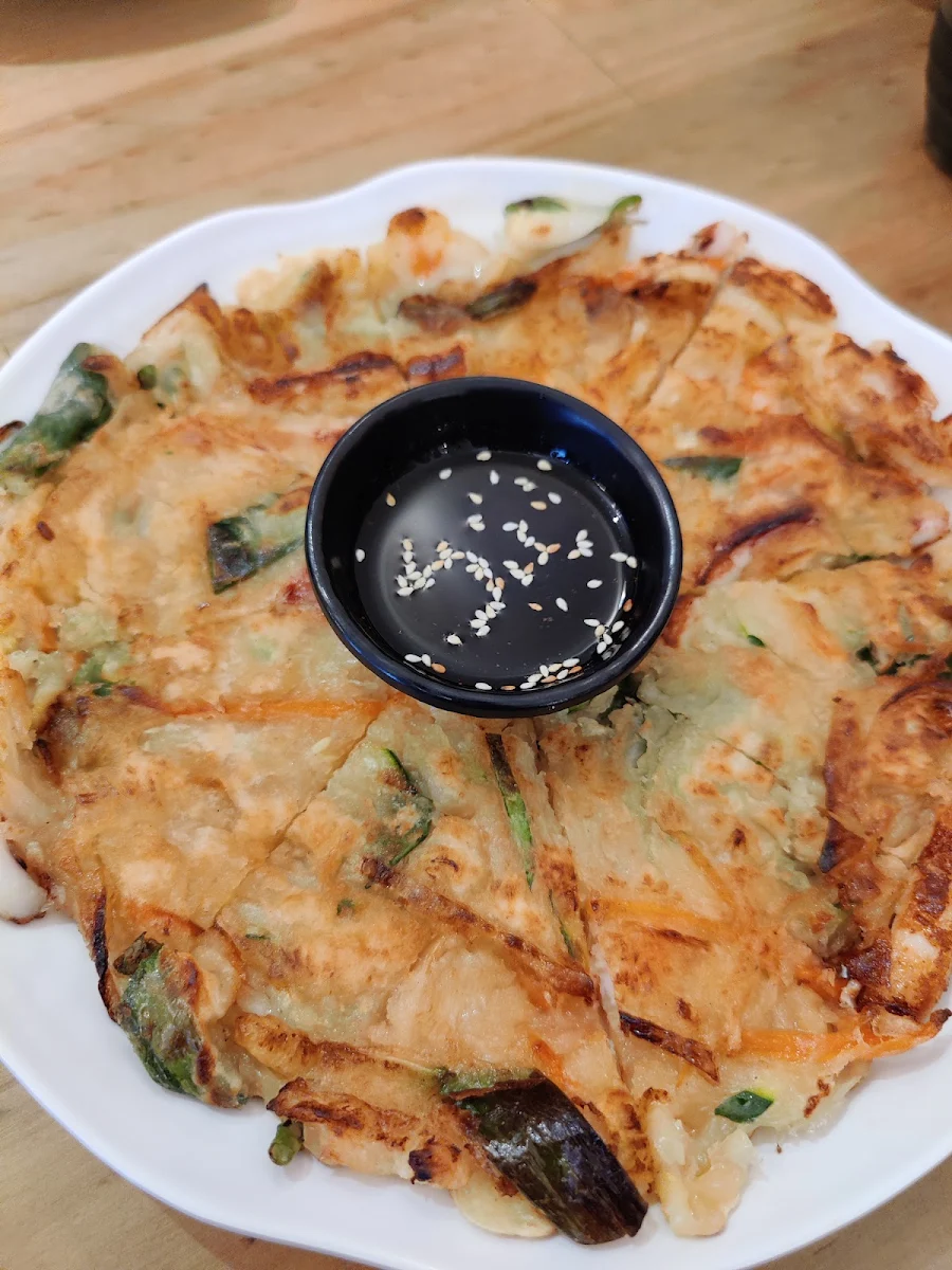 Seafood Pancake, Mr & Mrs Kitchen Korean Restaurant