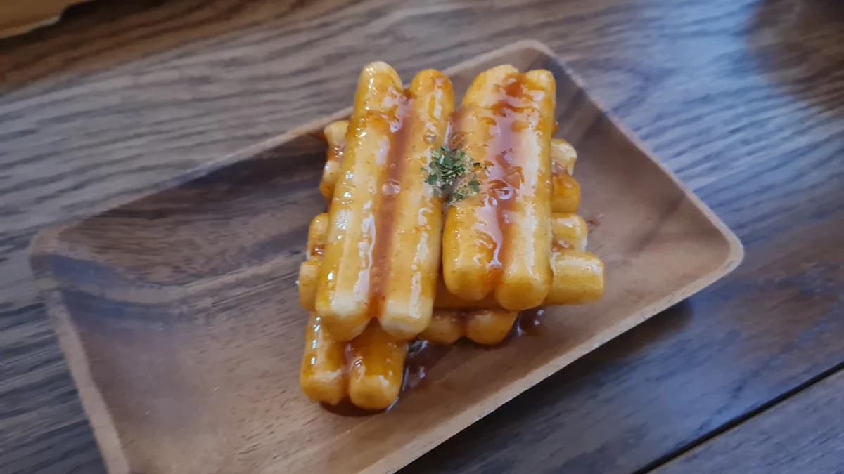 So-Tteok so-Tteok, Don't Tell Mama Shh Korean Restaurant
