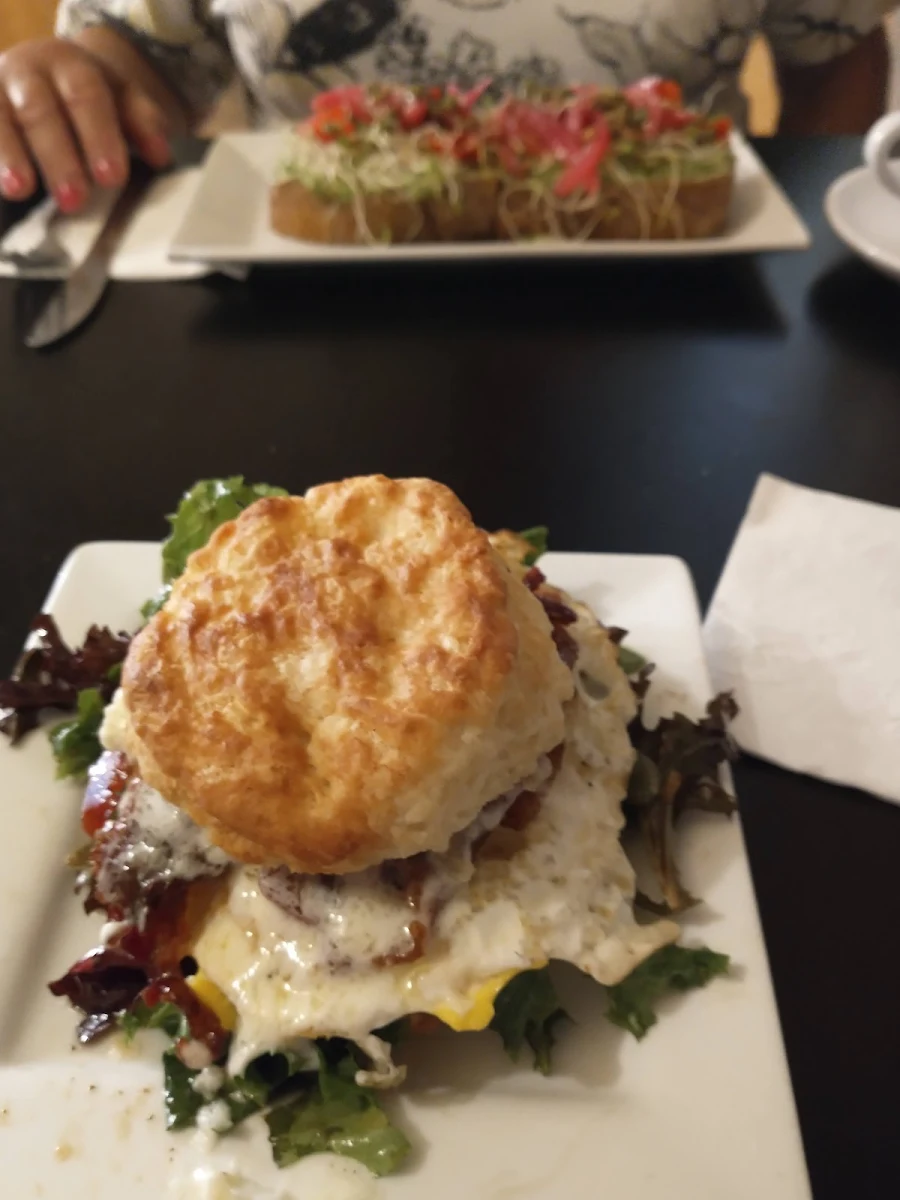 Biscuit Sandwich