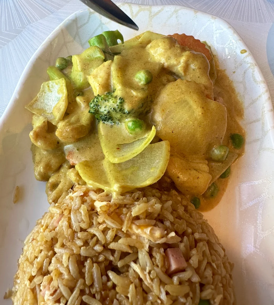 Curry Chicken with Fried Rice, Mr Su's Kitchen at St Marys Diggers