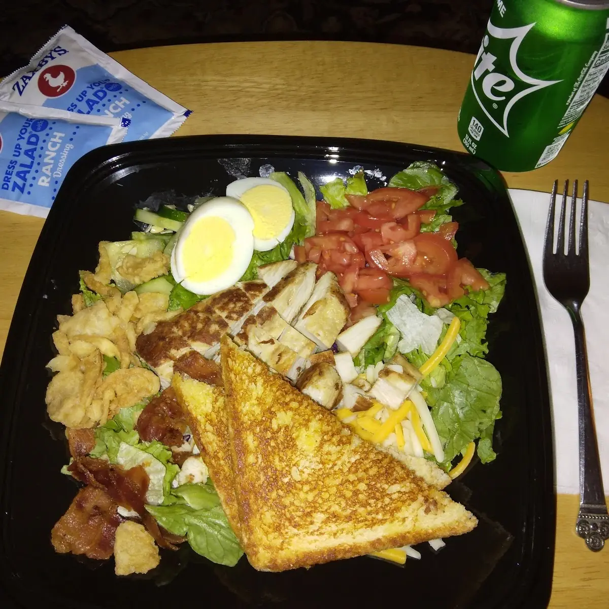 Cobb Salad with Grilled Chicken