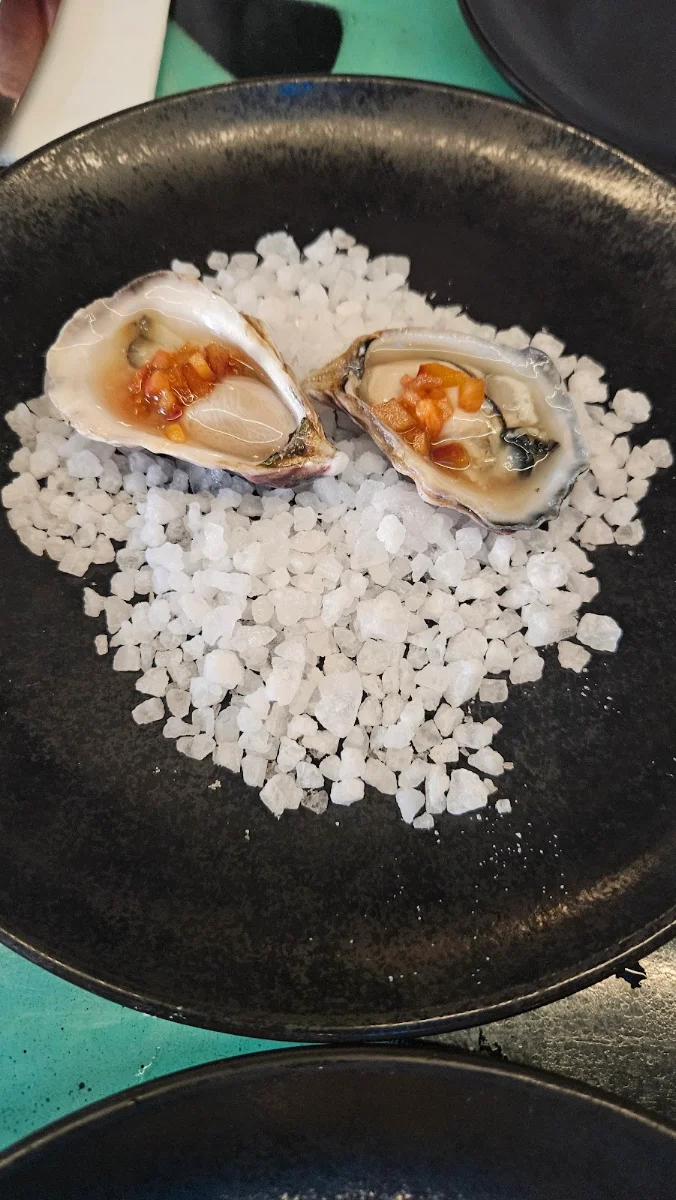 Oysters, Bright Tank Brewing Co