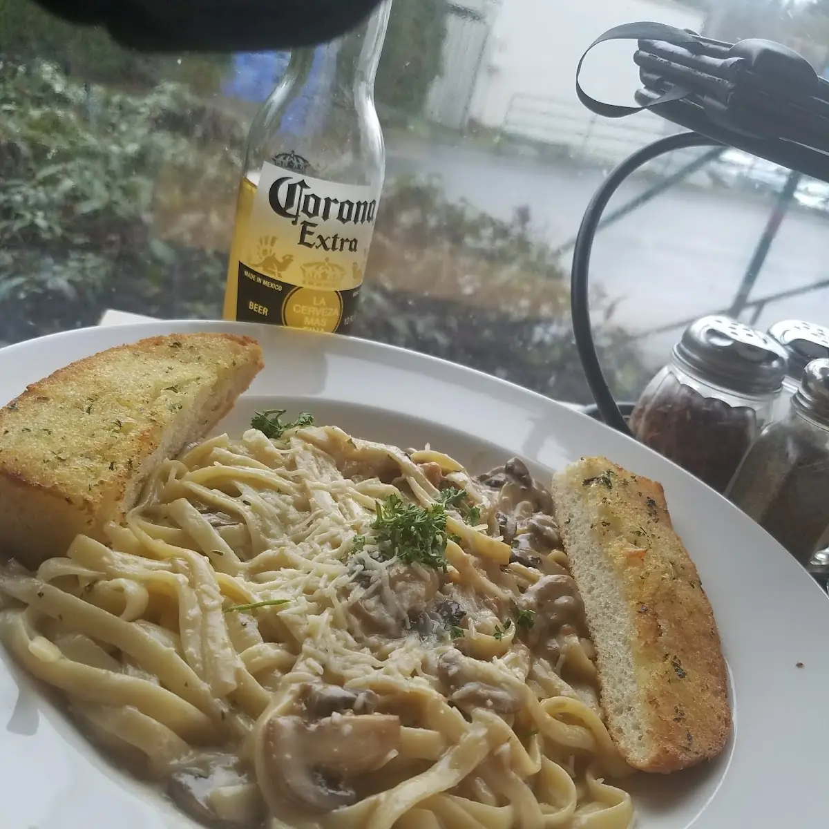 Chicken Fettuccine Alfredo