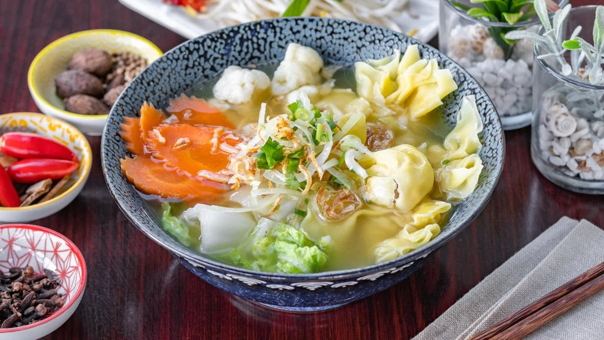 Wonton Soup, Pho Bui Vietnamese restaurant