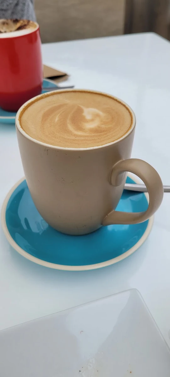 Flat White Coffee, Seasalt Cafe & Restaurant