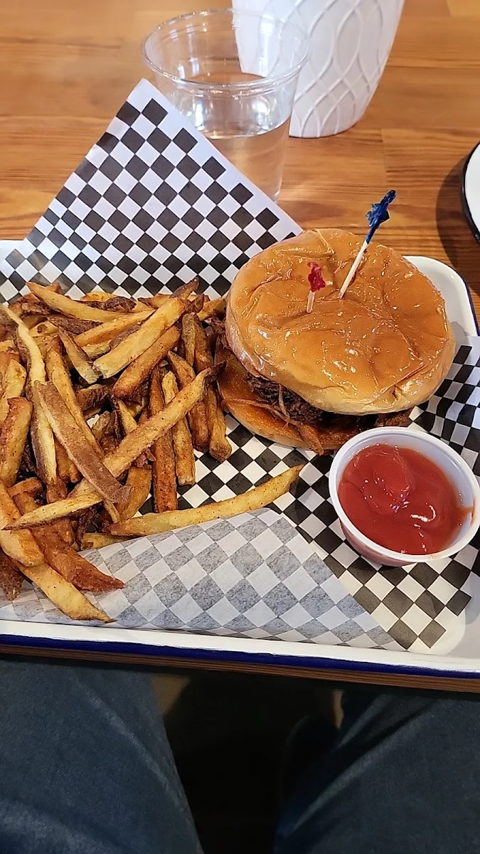 Pulled Pork Sandwich