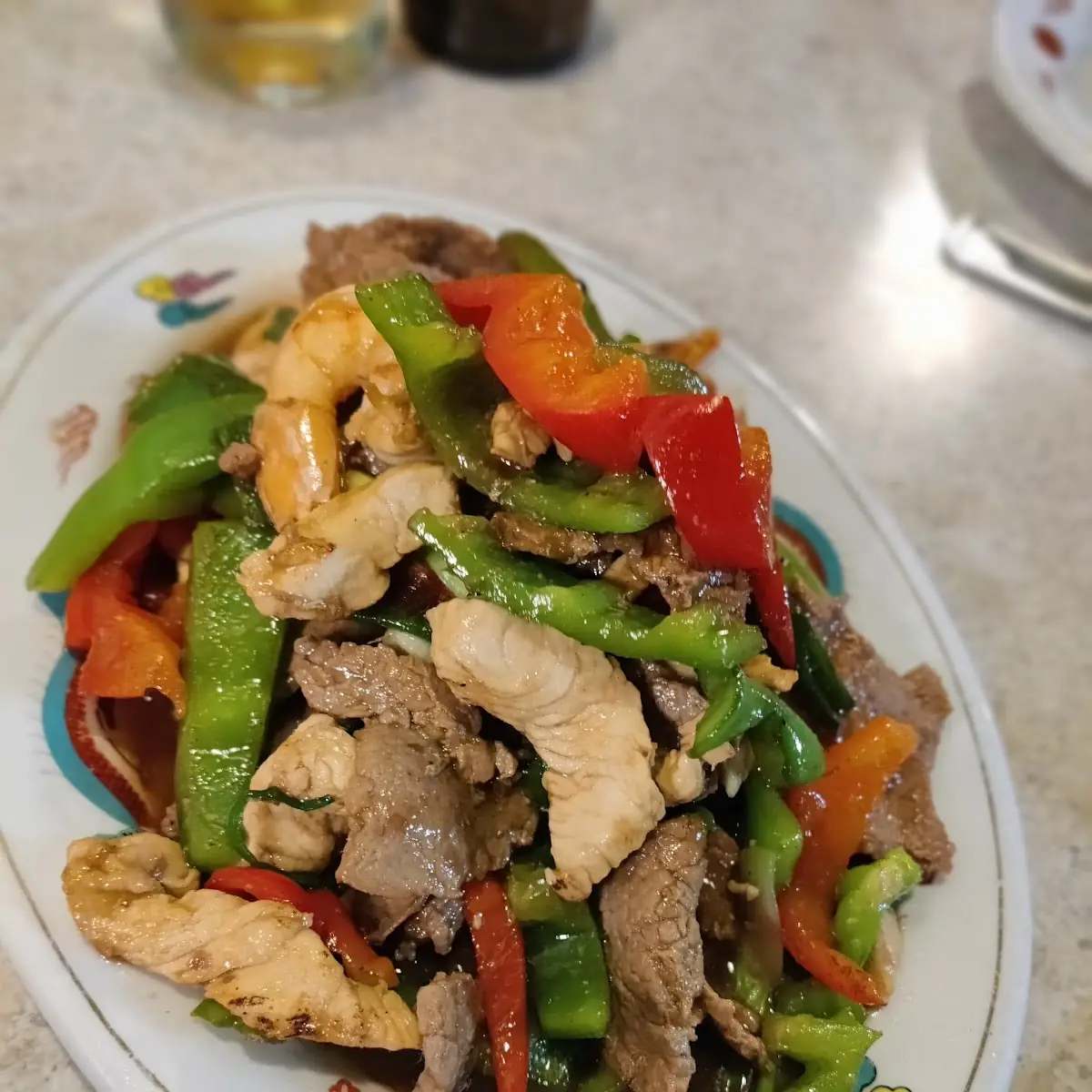Chicken or Pork with Garlic Sauce