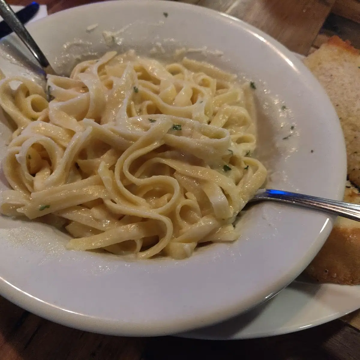 Fettuccine Alfredo