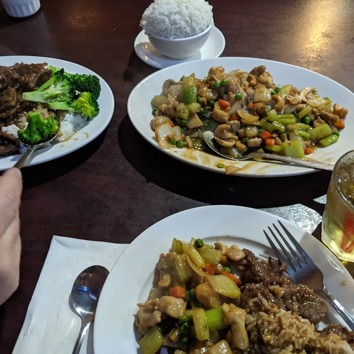 Cashew Chicken & Beef Broccoli