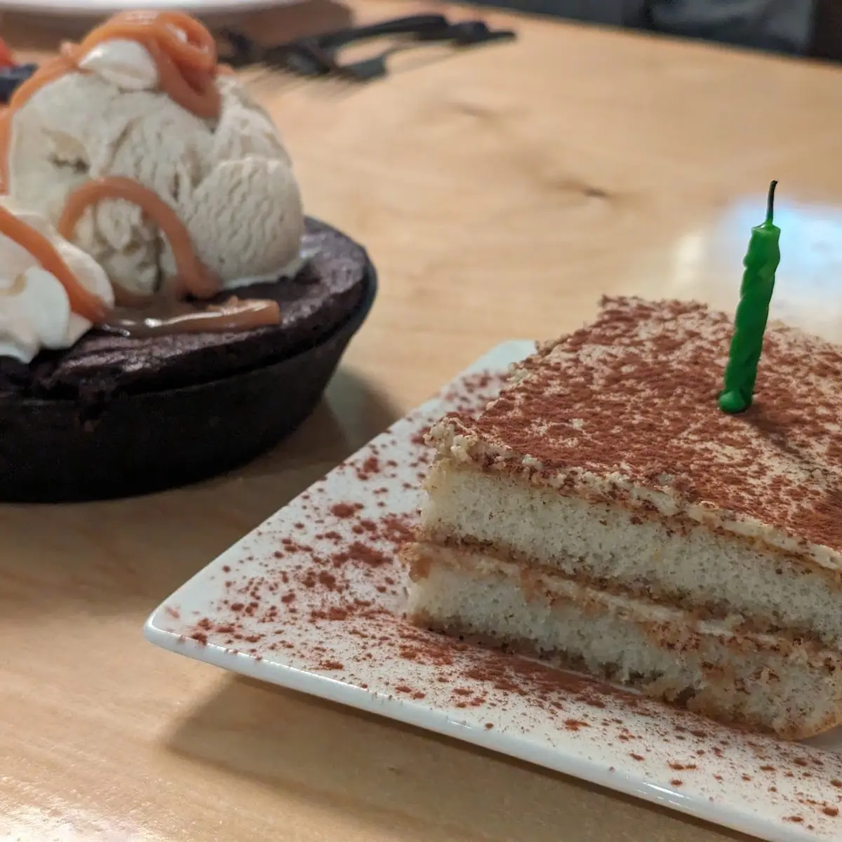 Brownie Sundae and Tiramisu Cake
