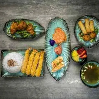 Highlights, Sushi n Poke
