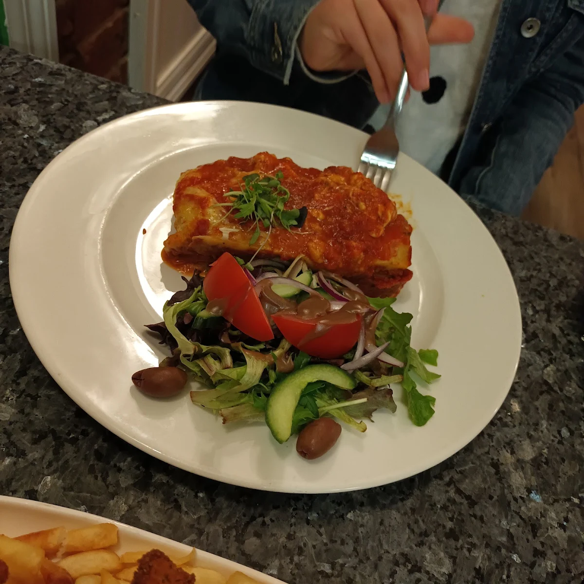 Lasagne, Caesar's Italian Cuisine