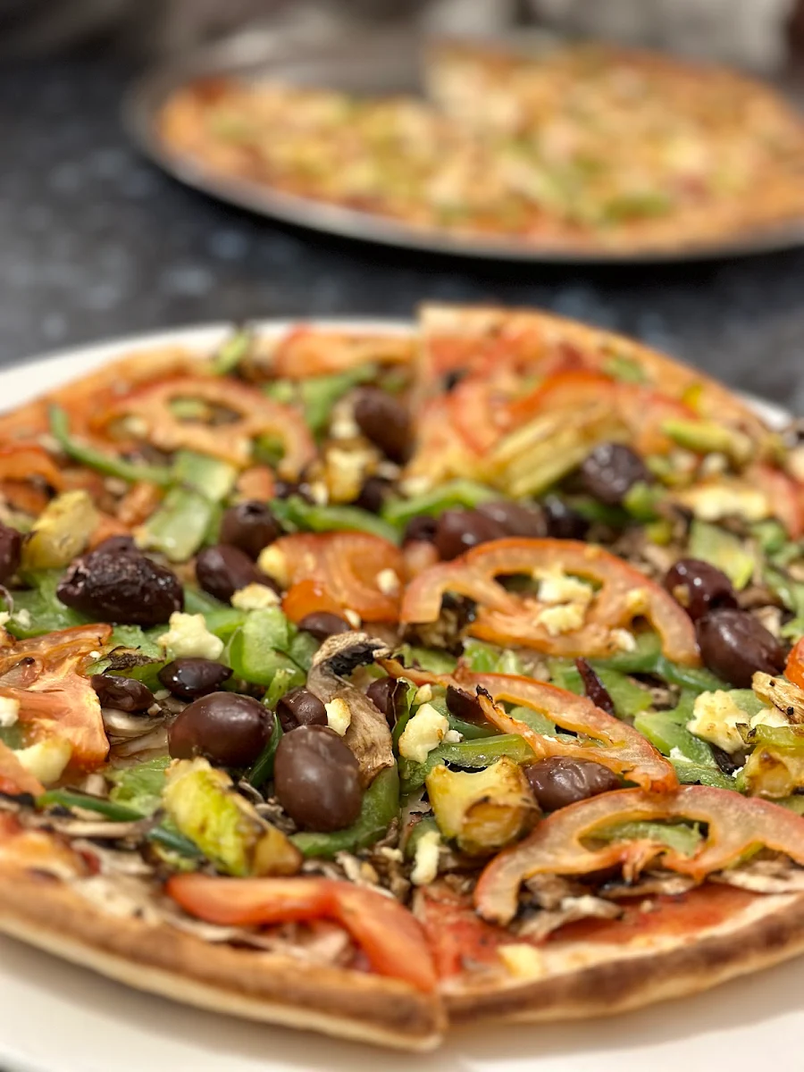 Ortolano Pizza, Caesar's Italian Cuisine