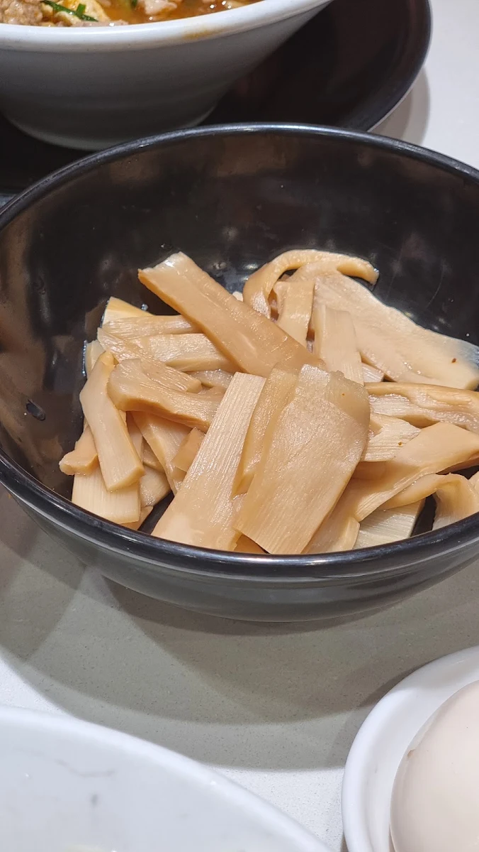 Bamboo Shoots, Hakata Gensuke Tonkotsu Ramen