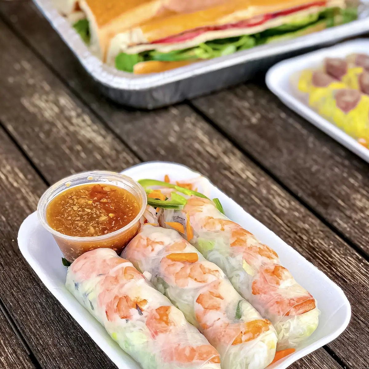 Gỏi Cuốn