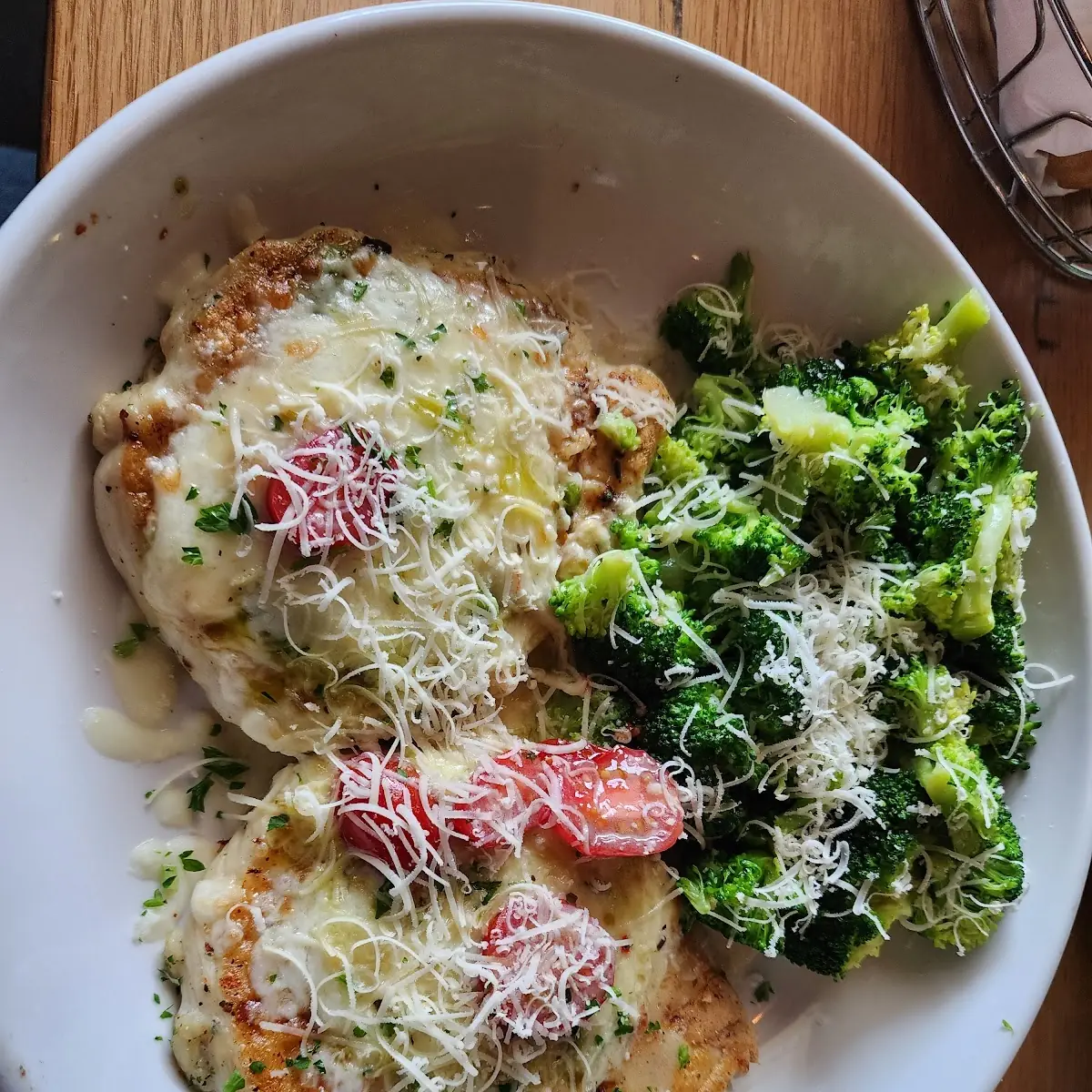 Grilled Chicken Margherita