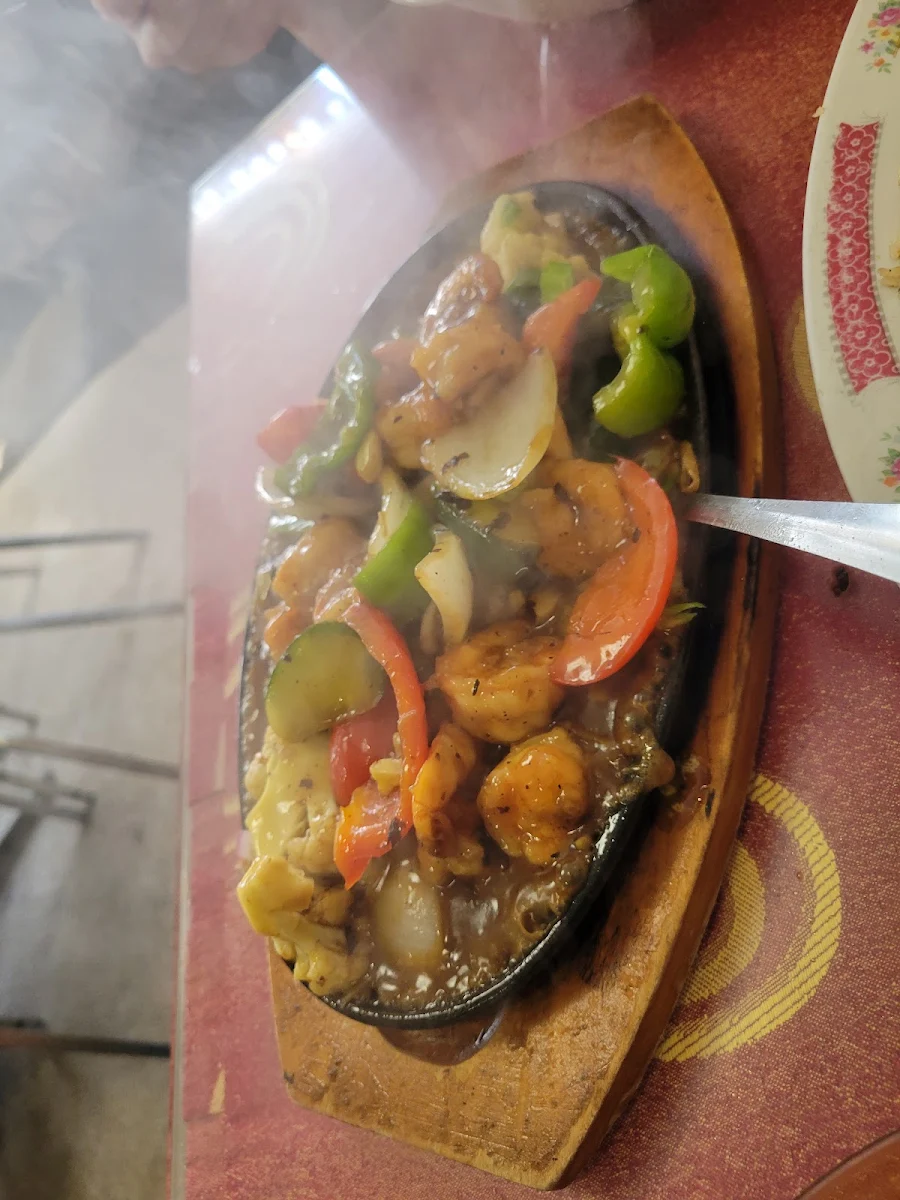 14-Shrimp Hot Plate, Ding Ho Restaurant