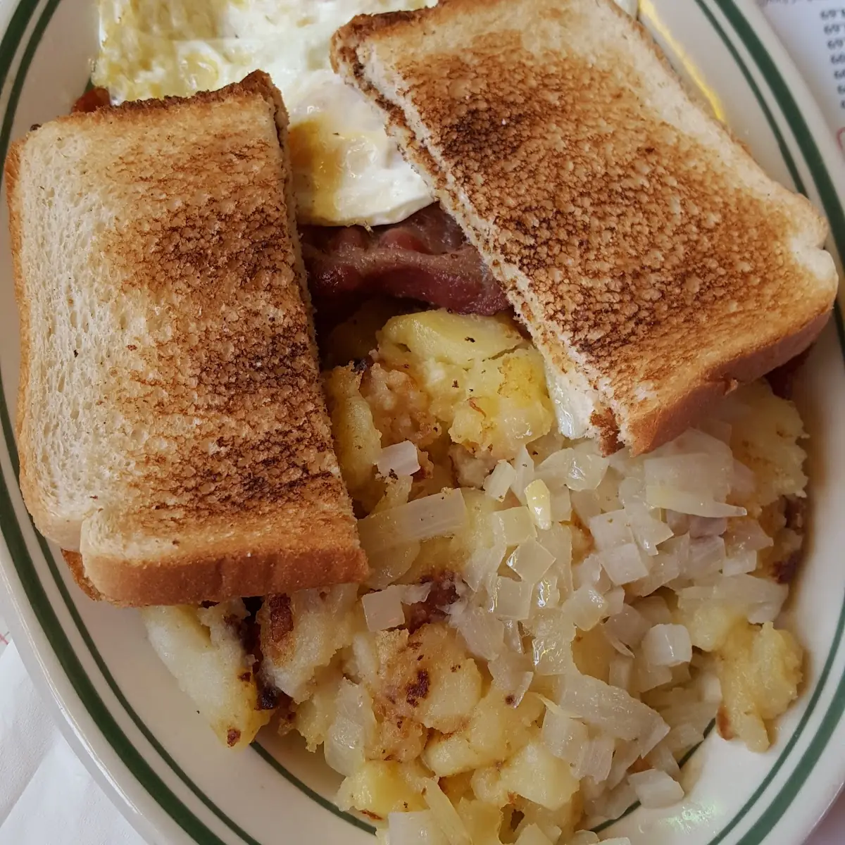 2 Eggs Bacon Toast Hash Brown Potatoes
