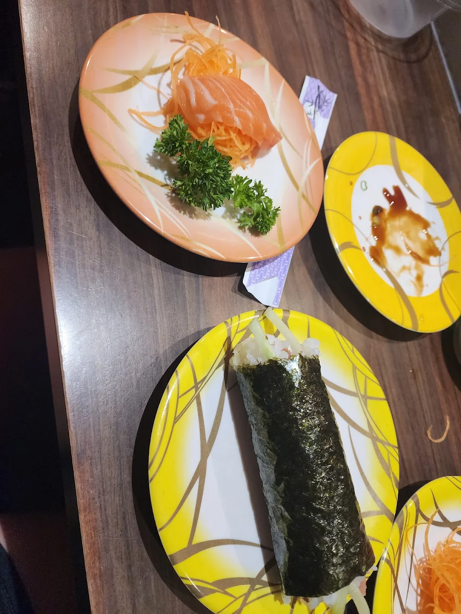 Highlights, Tanshin Sushi Bar