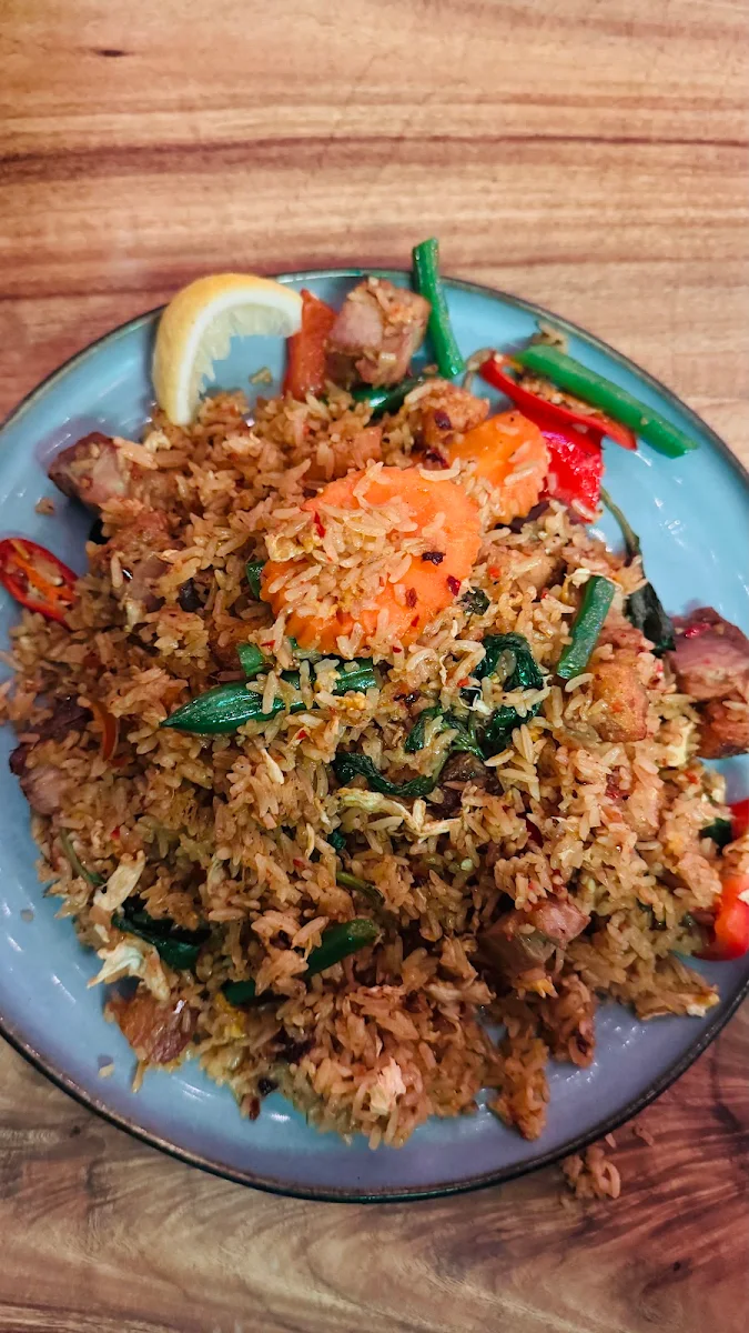 Tom Yum Fried Rice, Thai La-Ong Social