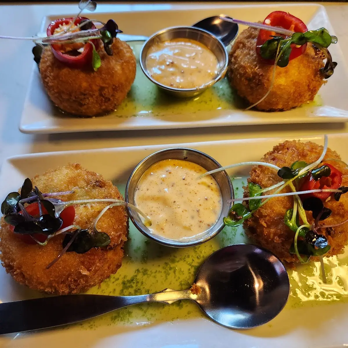 Dungeness Crab Cakes