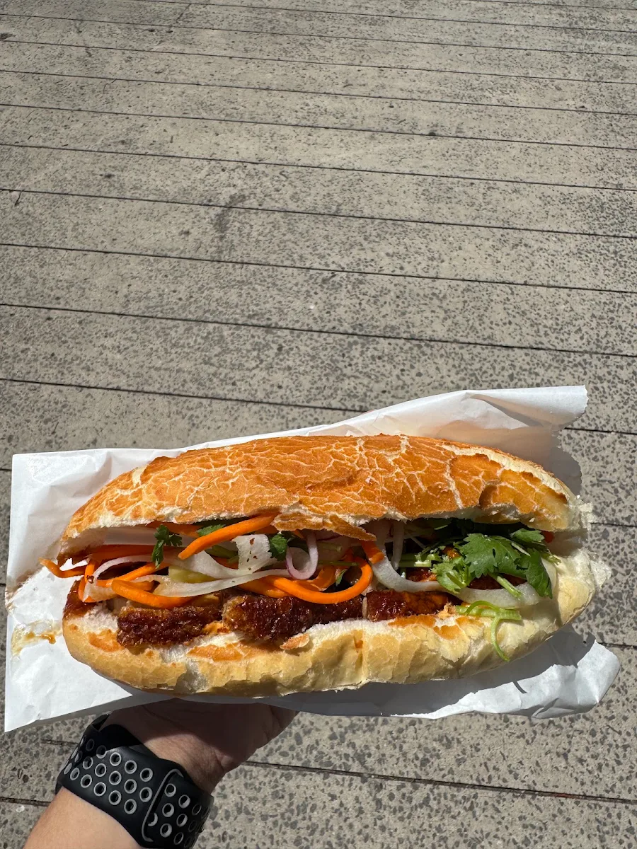 Highlights, Nguyen Pho & Banh Mi