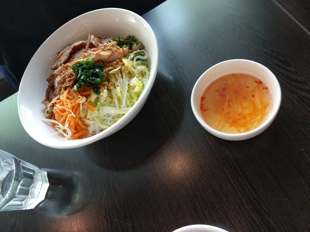 Highlights, Nguyen Pho & Banh Mi