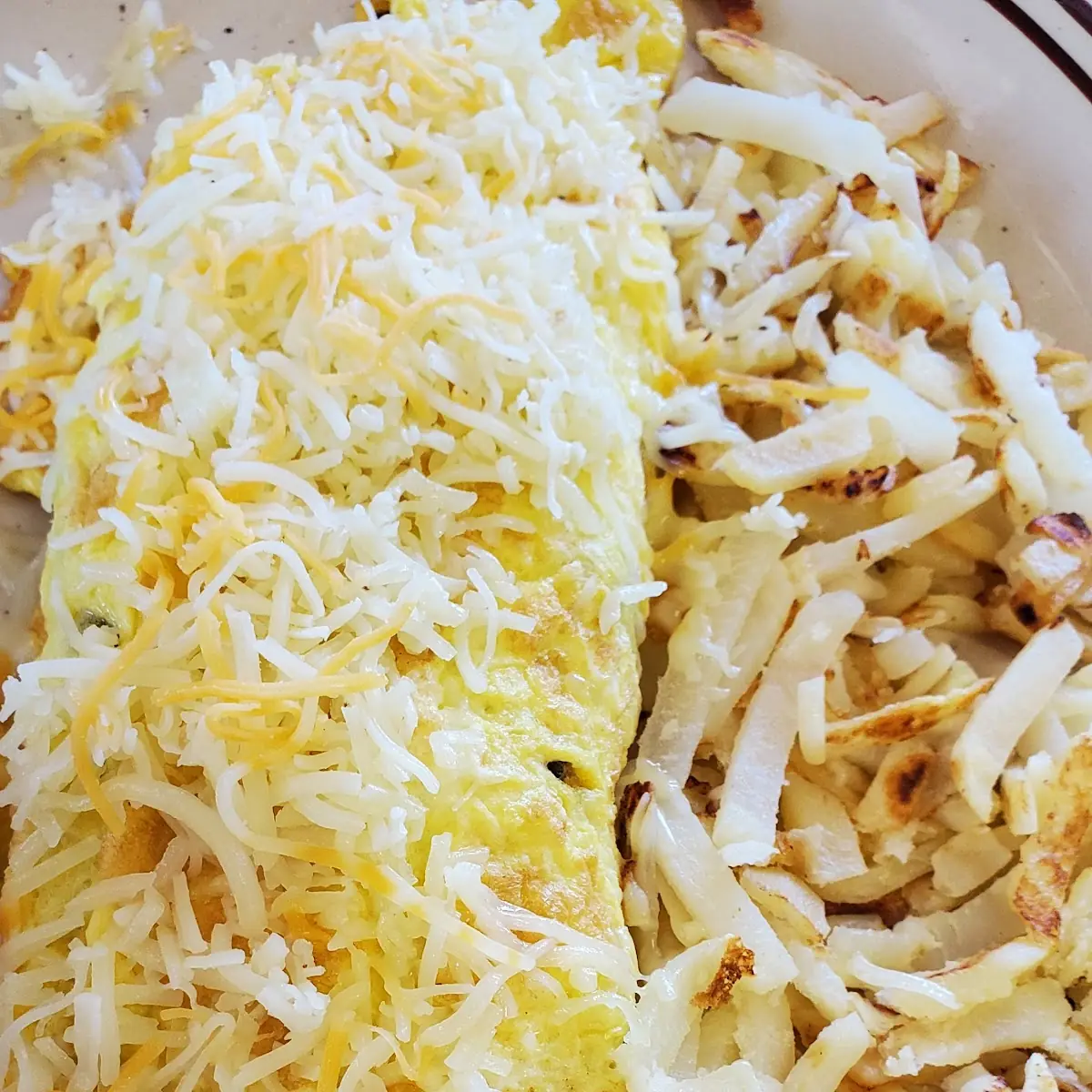 Green Chile and Cheese Omelette