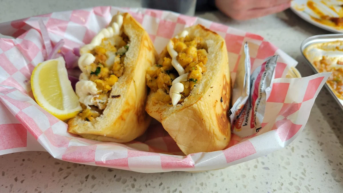 Chole Kulche, Flavo Grill Restaurant